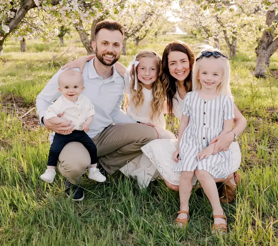 Dr. Dustin Elliott